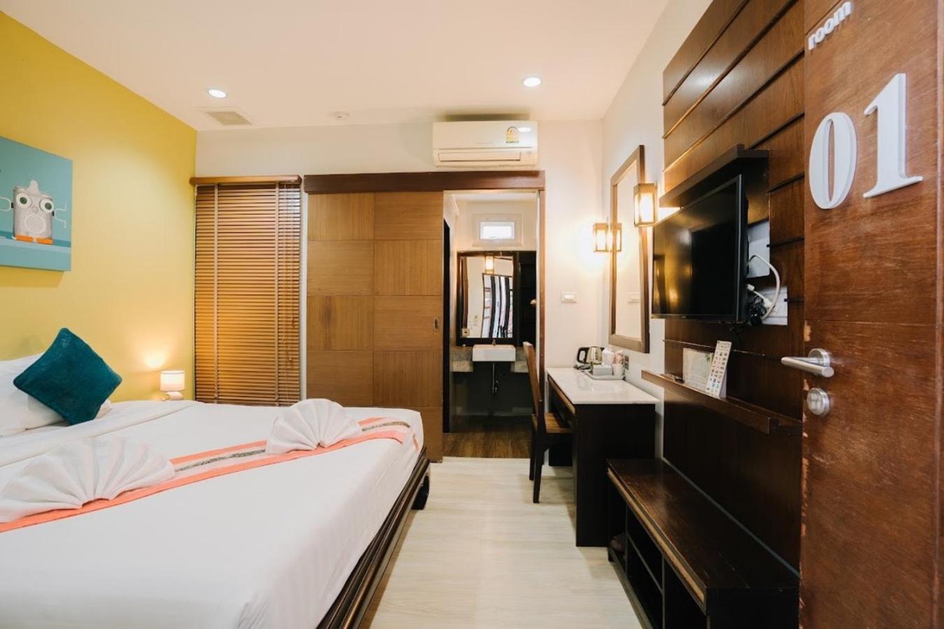 Le Canal Boutique House Чиангмай Экстерьер фото