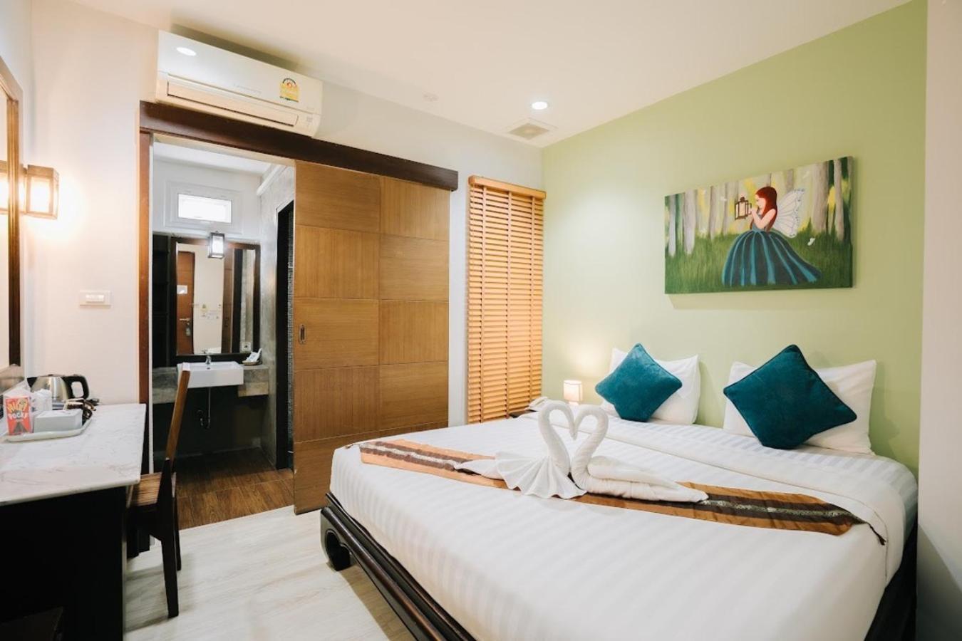 Le Canal Boutique House Чиангмай Экстерьер фото